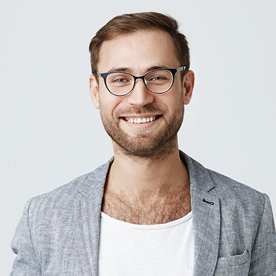 Dr. Marcelo Oliveira
